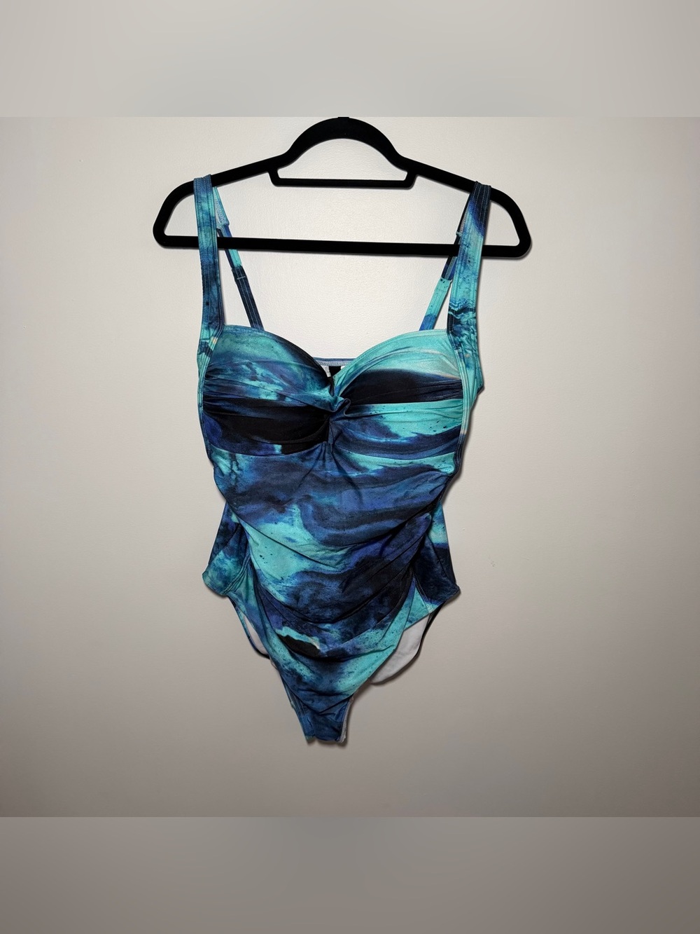 Nip Tuck One Piece Swimsuit Size 12